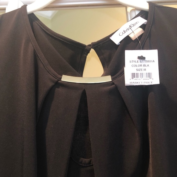 Calvin Klein Keyhole sleeveless top - Picture 2 of 5